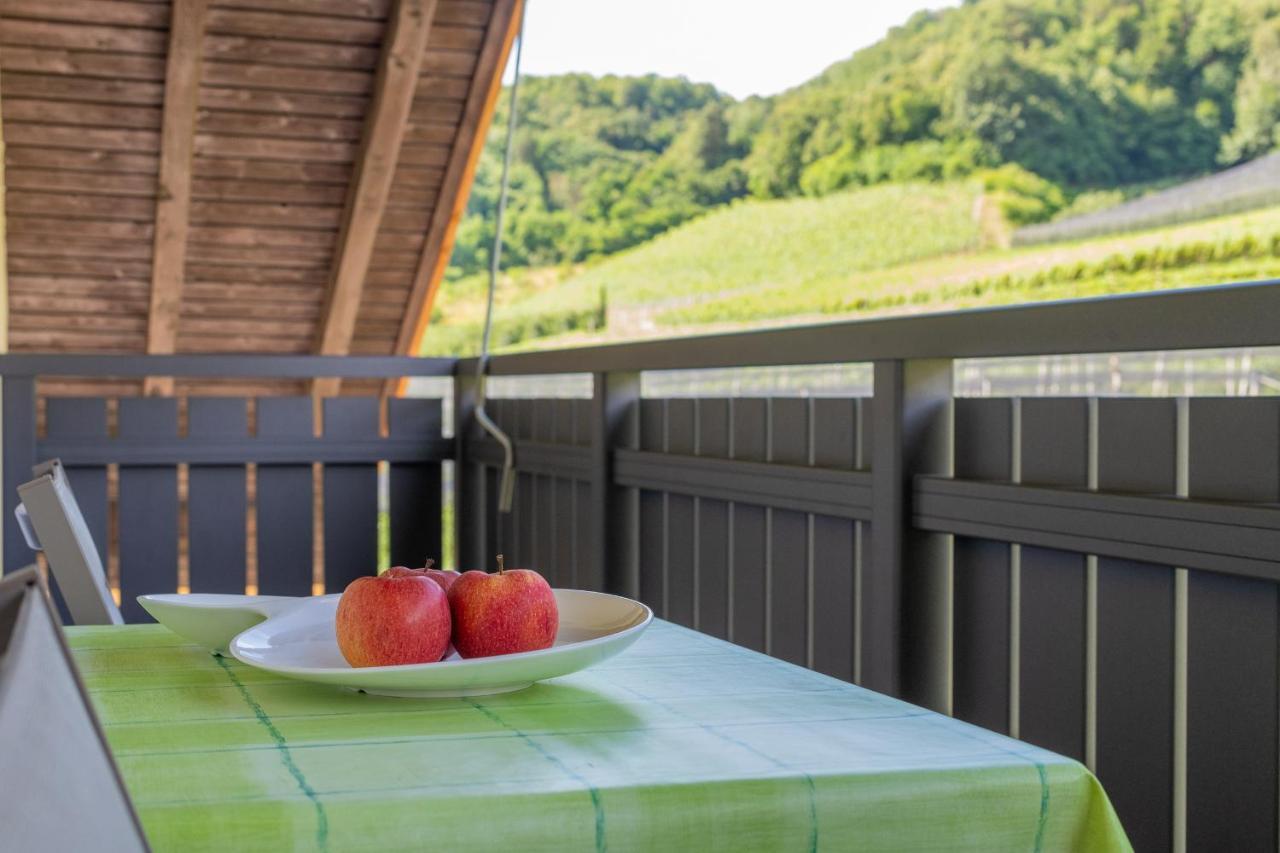 Haus Stolz Bed and Breakfast Eppan an der Weinstraße Eksteriør billede