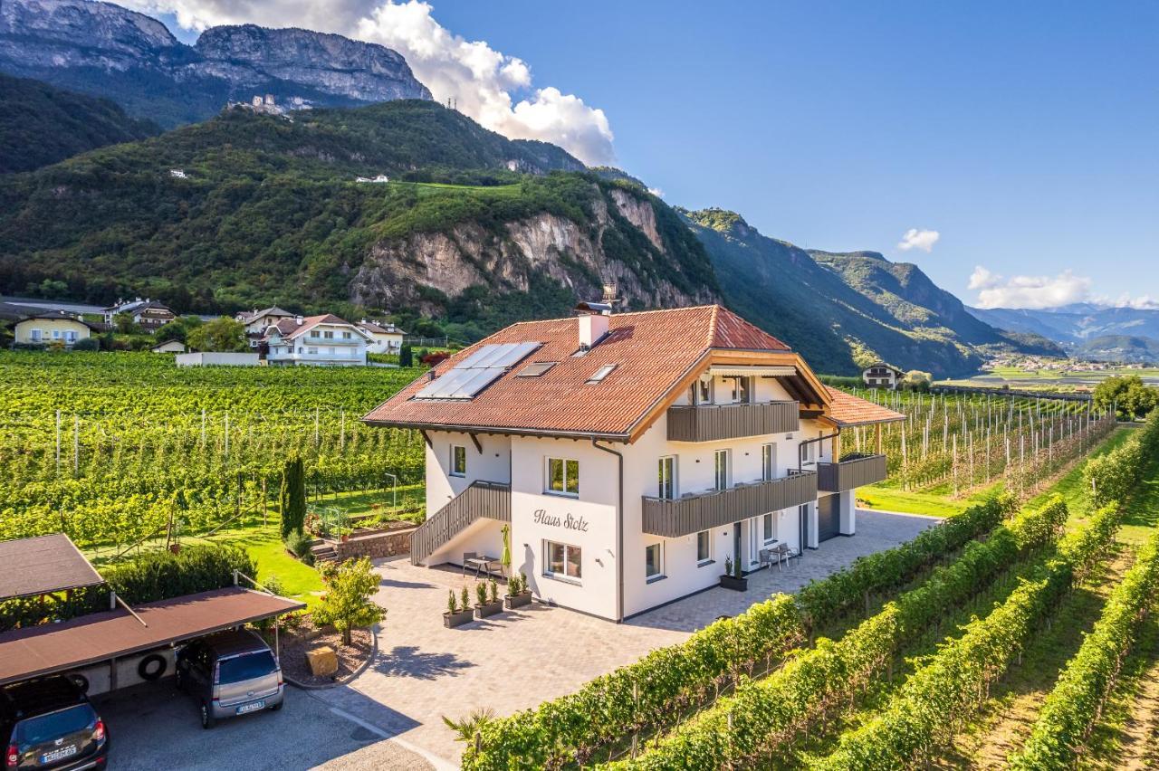 Haus Stolz Bed and Breakfast Eppan an der Weinstraße Eksteriør billede