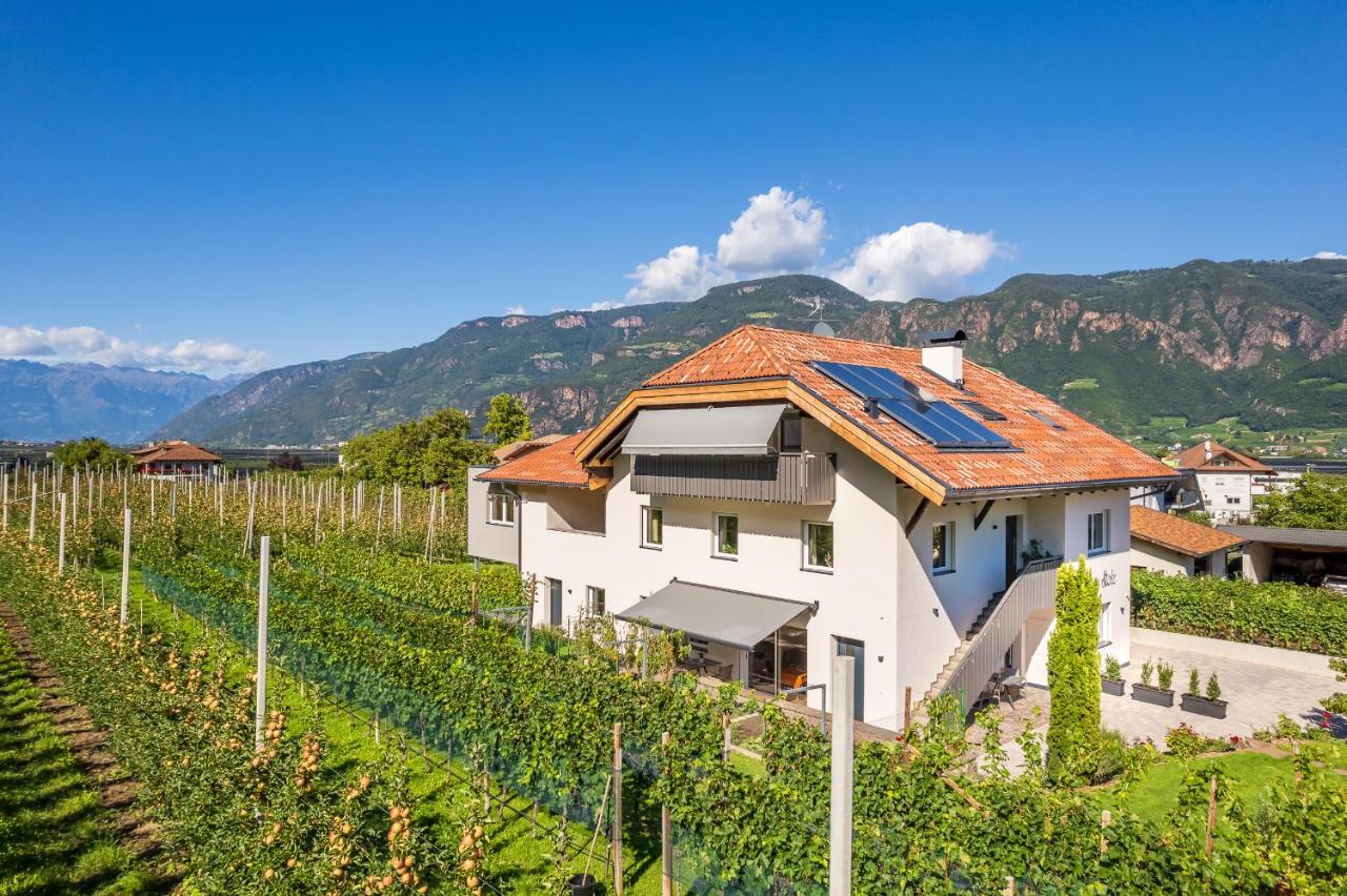 Haus Stolz Bed and Breakfast Eppan an der Weinstraße Eksteriør billede